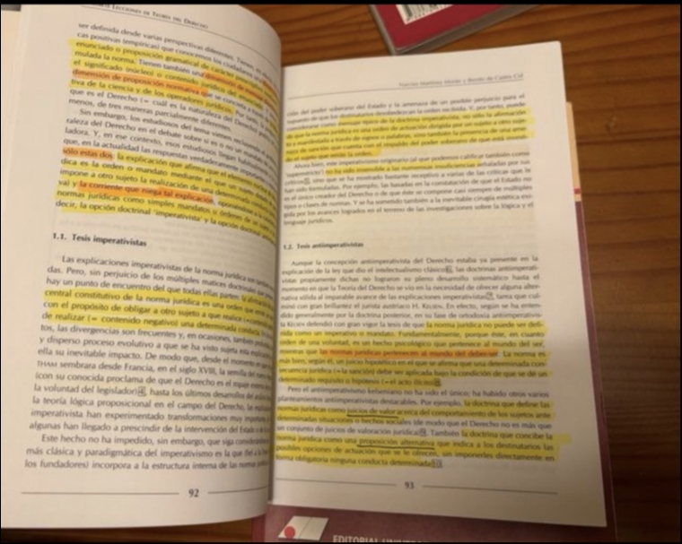 Lote 5 libros de derecho(UNED,Ariel)