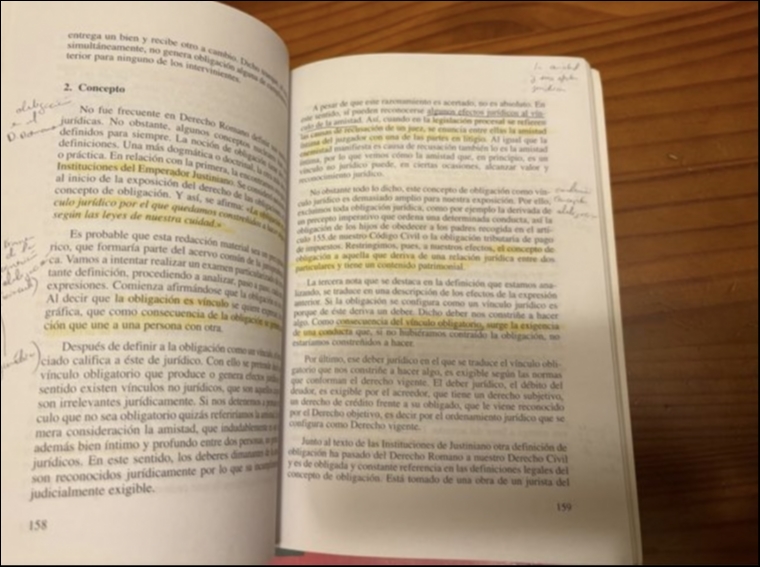 Lote 5 libros de derecho(UNED,Ariel)